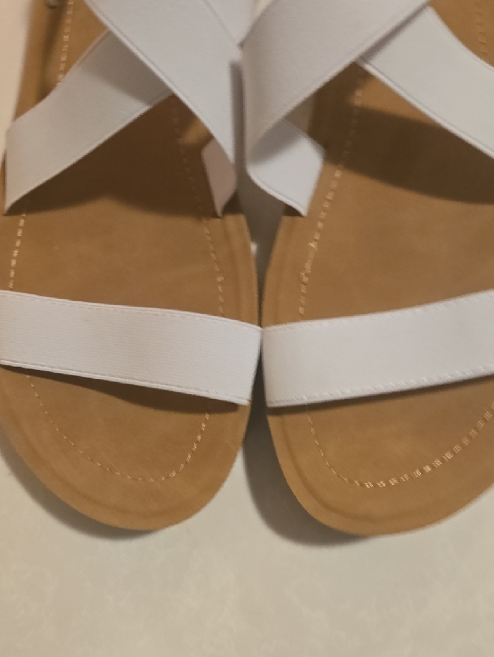 Dream Paris "Elena" Elastic Strap Everyday Style NWT Size 9.5 Womens - Picture 6 of 7